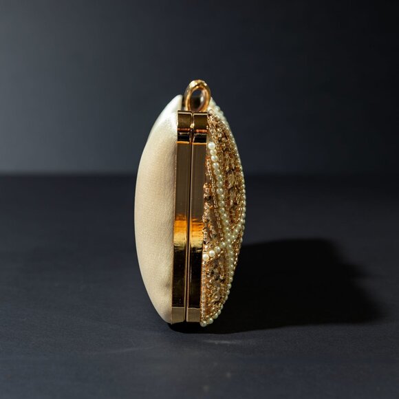 Verano Hill Kaia Luxury Beaded Clutch - Gold NWOT - Picture 5 of 5